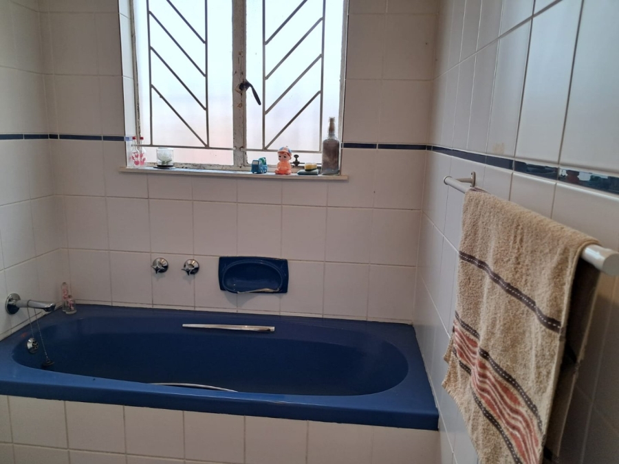 3 Bedroom Property for Sale in Bernadino Heights Western Cape